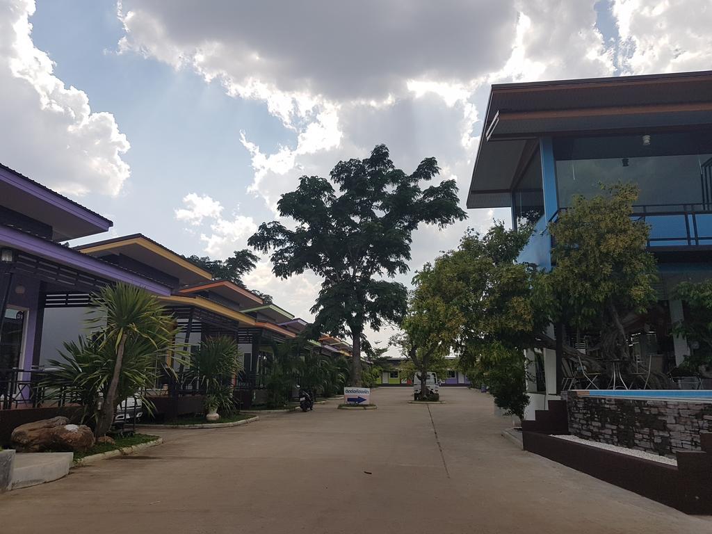 D-Sine Resort Buriram Bagian luar foto