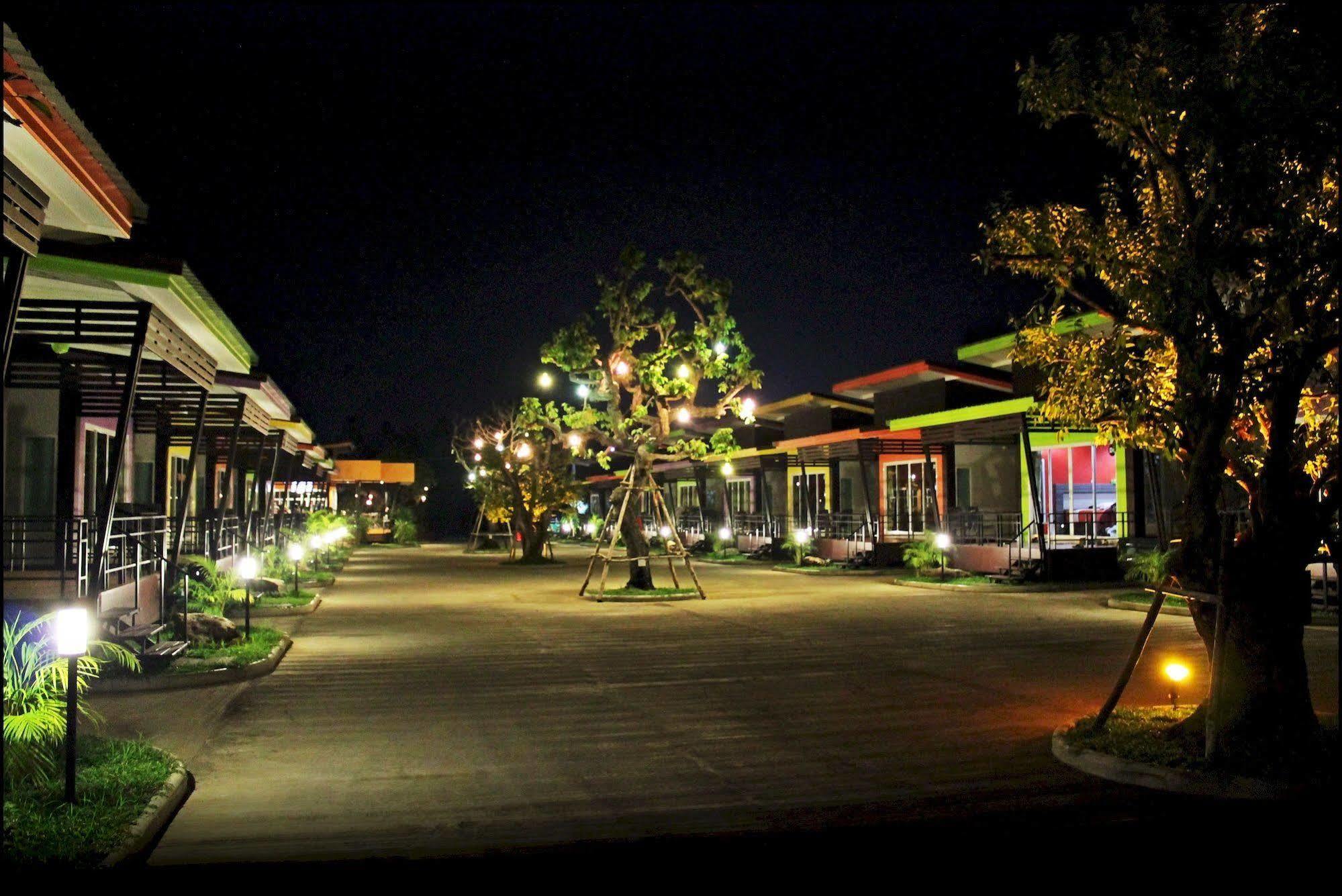 D-Sine Resort Buriram Bagian luar foto